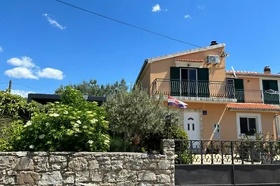 Rural Apartment Ante