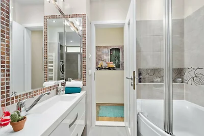 Apartment Natali - charming two bedroom city...