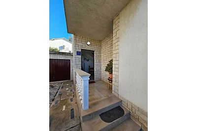 Apartments Nestor - studio apartment with a s...