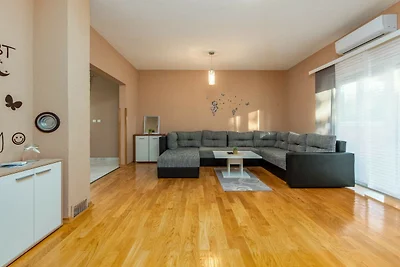 Apartment Dora - Two bedroom apartment with...