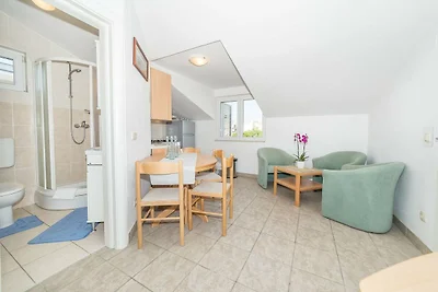 Apartments Nikol - Apartment mit zwei Schlafz...