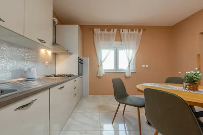 Apartment Dora - Two bedroom apartment with...