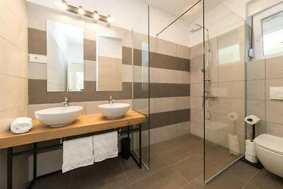 Villa Belveder I - Four bedroom house with ou...