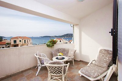 Apartment Meri - two bedroom apartment with a...