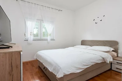 Apartment Dora - Two bedroom apartment with...