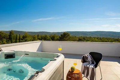 Villa Promissa Terra - six bedroom villa with...