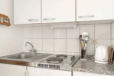 Apartments Maretic Brodarica A1