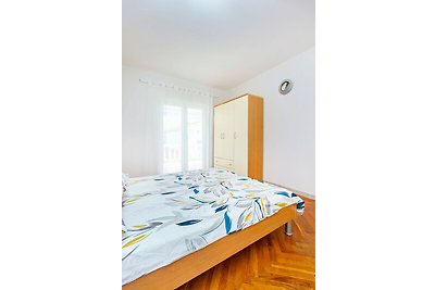 Apartments Alaga - A1