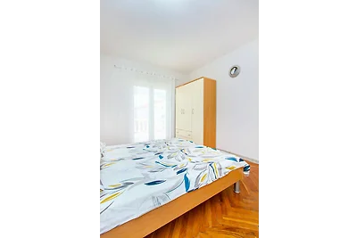 Apartments Alaga - A1