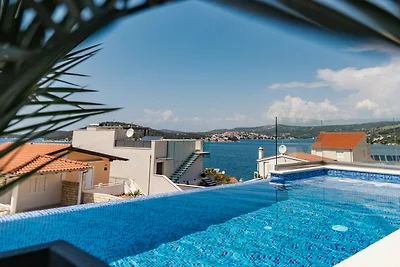 Villa Miracle - Haus mit drei Schlafzimmern u...