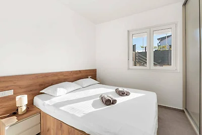 Apartments Velic - Apartment mit Terrasse B