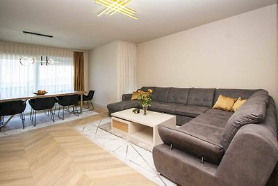 Luxury Apartment Tisa - three bedroom apartme...