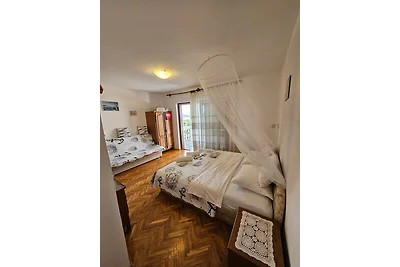Apartments Nestor - studio apartment with a s...