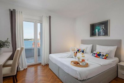 Villa Nensi - house with five bedrooms and a ...