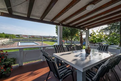 Haus Rose – Landhaus mit Pool