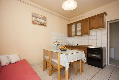 Apartments Zdenka - two bedroom apartment wit...