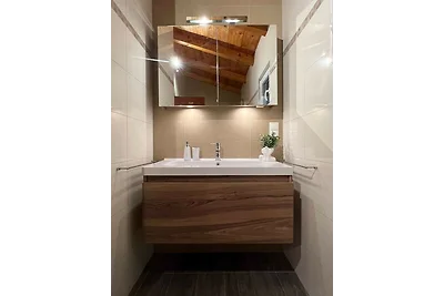 Ferienhaus Tia – Haus mit drei Schlafzimmern ...
