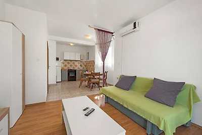 Apartment mit einem Schlafzimmer Jagoda