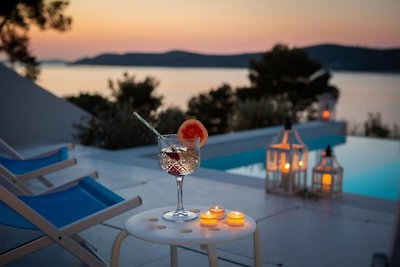 Villa Nensi - house with five bedrooms and a ...