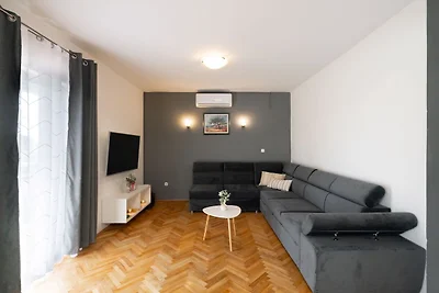 Haus Rose – Landhaus mit Pool