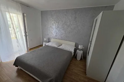 Studio Apartment Miro