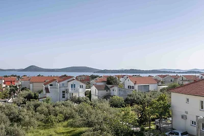 Apartments Nikol - Apartment mit zwei Schlafz...
