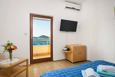 Apartments Kaina - one bedroom apartment with...