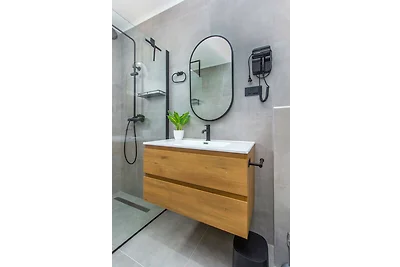 Apartments Alaga - A1