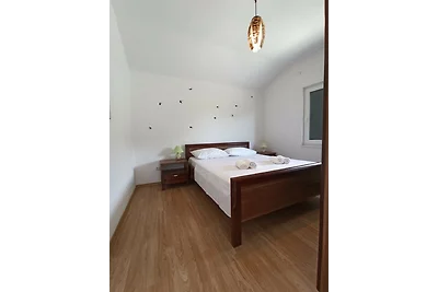 Gemütliches Apartment Aurora Tribunj