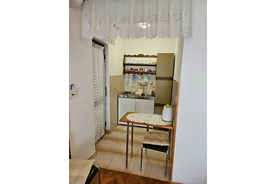 Apartments Nestor - studio apartment with a s...