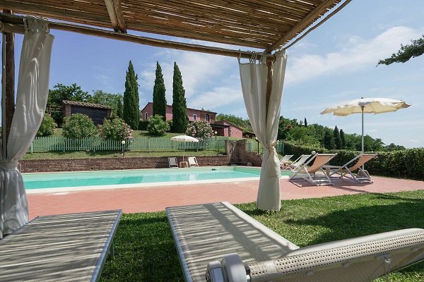 VILLA SOLE In Palaia Vanaf 311 Direct Met Bedrijf Carolines Toscana VILLA SOLE In Palaia Vanaf 311 Direct Met Bedrijf Carolines Toscana