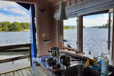 Sea cabin with sauna