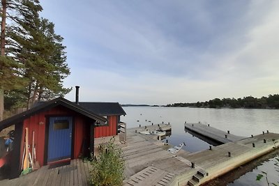 Sea cabin with sauna