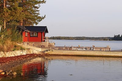 Sea cabin with sauna