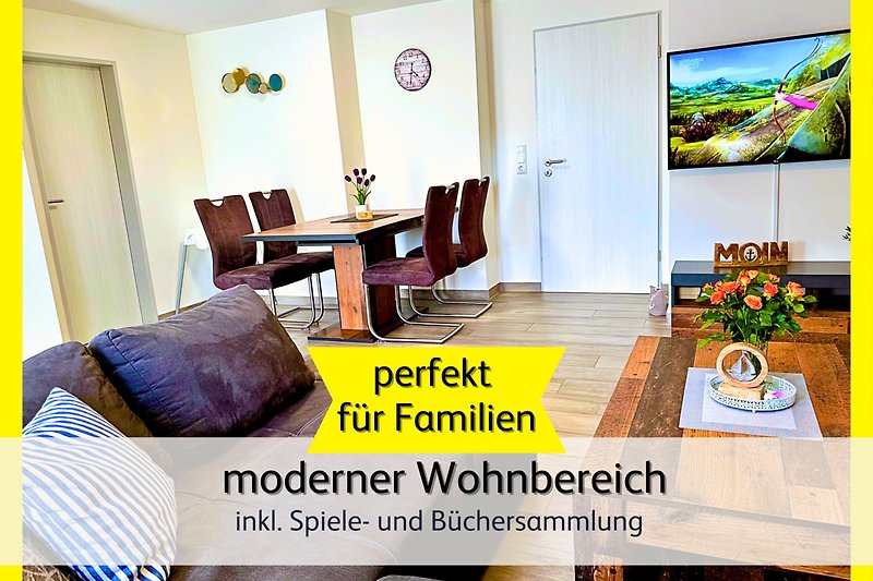 Wohnzimmer mit bequemer Schlafcouch