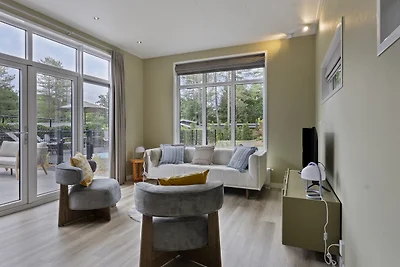 Luxuriöse 10-Personen-Lodge mit privatem Dipp...