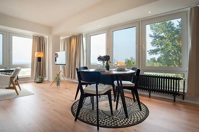 "Strandhuus" (ehem. Strandhotel)