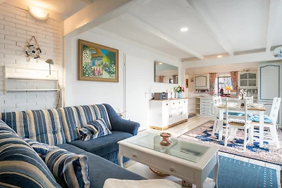 "Am hohen Ufer", Reetdach-Haus "Happy Haus"