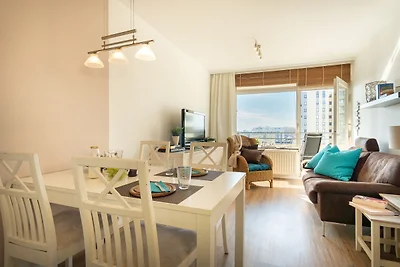 "Vier Jahreszeiten", Haus III, Wohnung 32 "Ma...