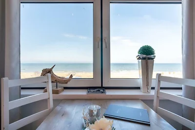 "Strandhuus" (ehem. Strandhotel)