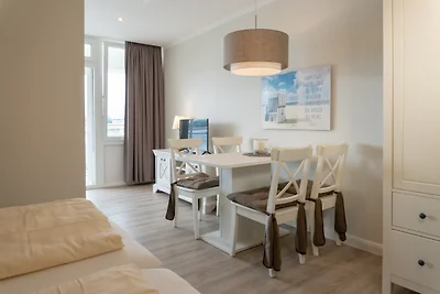 "Strandhuus" (ehem. Strandhotel)