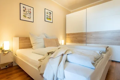 Vier Jahreszeiten, Wohnung 3.53