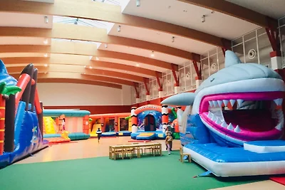 "Strandhuus" (ehem. Strandhotel)