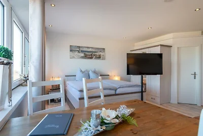 "Strandhuus" (ehem. Strandhotel)