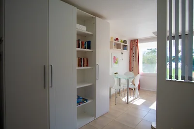 Strandhuus, Wohnung 8