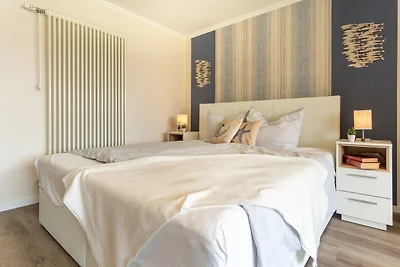 "Strandhuus" (ehem. Strandhotel)