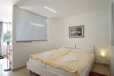 Strandhuus, Wohnung 8
