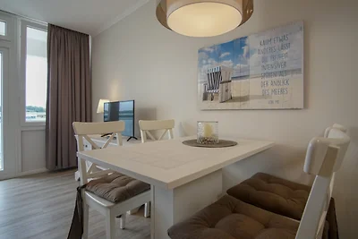 "Strandhuus" (ehem. Strandhotel)