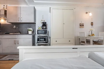 Strandhuus, Wohnung 6