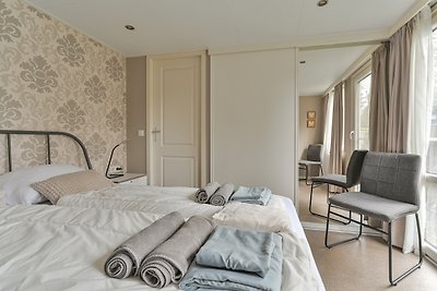 Ruime luxe 4 persoons Chalet midden op de Veluwe